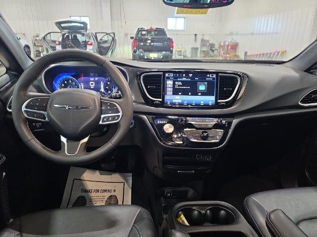 2025 Chrysler Pacifica Select FWD