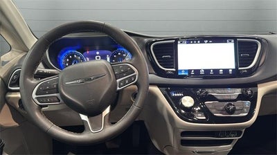 2024 Chrysler Pacifica Touring L FWD