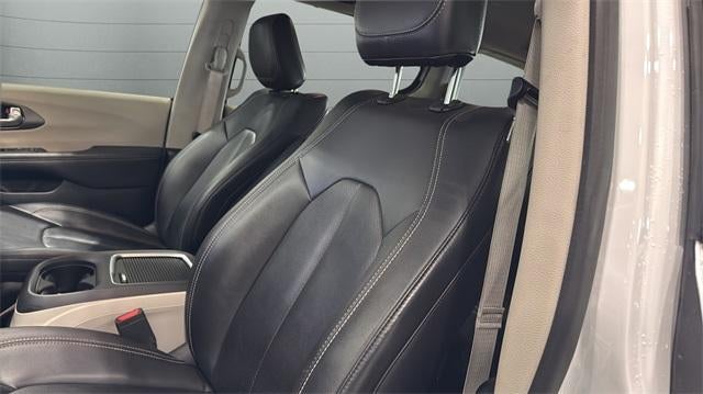 2024 Chrysler Pacifica Touring L FWD