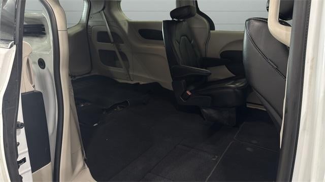 2024 Chrysler Pacifica Touring L FWD