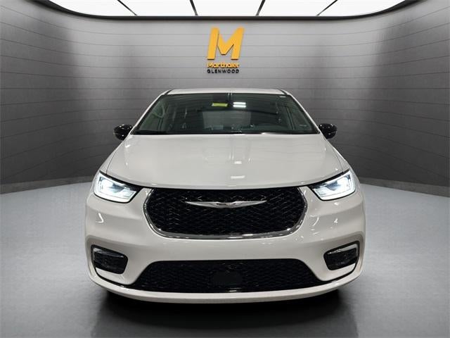 2024 Chrysler Pacifica Touring L FWD