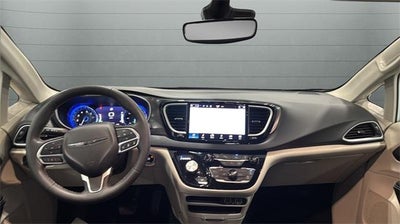 2024 Chrysler Pacifica Touring L FWD