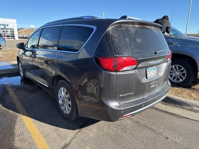 2018 Chrysler Pacifica Touring L FWD