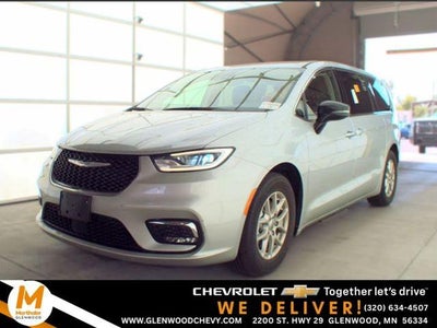 2024 Chrysler Pacifica Touring L FWD