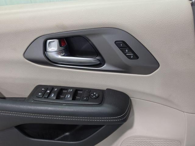 2024 Chrysler Pacifica Touring L FWD