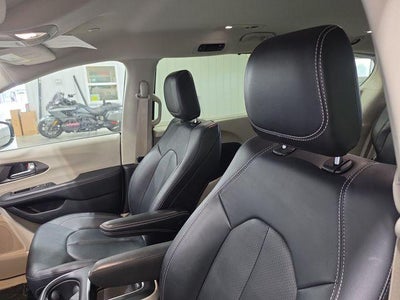2024 Chrysler Pacifica Touring L FWD