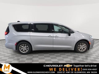 2024 Chrysler Pacifica Touring L FWD