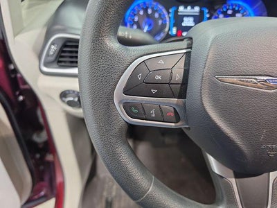 2017 Chrysler Pacifica Touring FWD