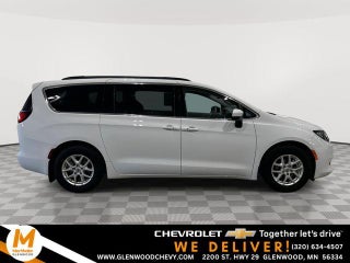 2021 Chrysler Voyager LXI FWD