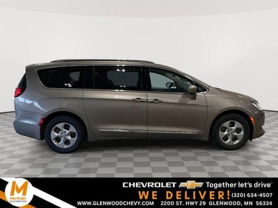 2017 Chrysler Pacifica Touring-L Plus FWD