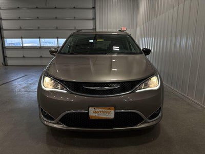 2017 Chrysler Pacifica Touring-L Plus FWD
