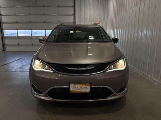 2017 Chrysler Pacifica Touring-L Plus FWD