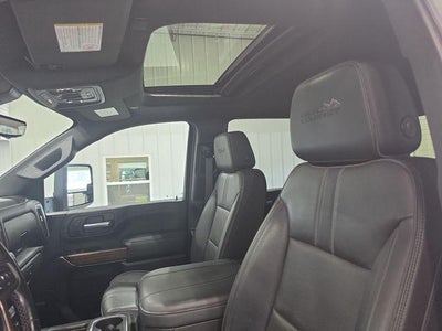 2023 Chevrolet Silverado 2500 HD Crew Cab Standard Box 4-Wheel Drive High Country