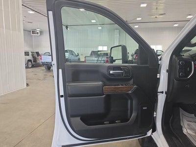 2023 Chevrolet Silverado 2500 HD Crew Cab Standard Box 4-Wheel Drive High Country