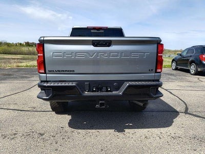 2026 Chevrolet Silverado 3500 HD Crew Cab Standard Box 4-Wheel Drive LT