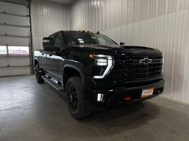 Used 2025 Chevrolet Silverado 3500HD LT with VIN 2GC4KTE76S1144050 for sale in Glenwood, Minnesota
