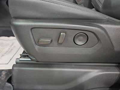 2025 Chevrolet Silverado 3500 HD Crew Cab Standard Box 4-Wheel Drive LT
