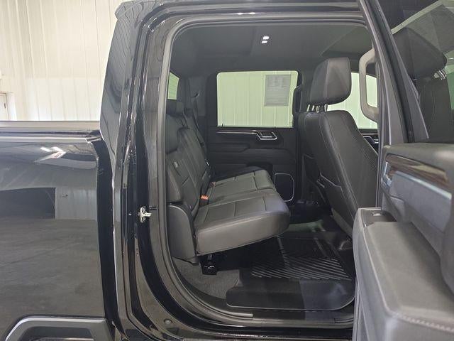 2025 Chevrolet Silverado 3500 HD Crew Cab Standard Box 4-Wheel Drive LT
