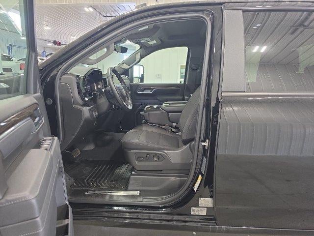2026 Chevrolet Silverado 3500 HD Crew Cab Standard Box 4-Wheel Drive LT