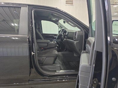 2026 Chevrolet Silverado 3500 HD Crew Cab Standard Box 4-Wheel Drive LT