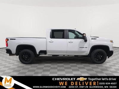 2025 Chevrolet Silverado 3500 HD Crew Cab Standard Box 4-Wheel Drive LT