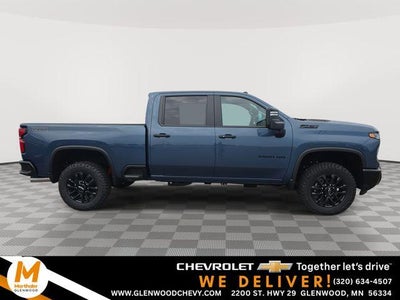 2026 Chevrolet Silverado 3500 HD Crew Cab Standard Box 4-Wheel Drive LT