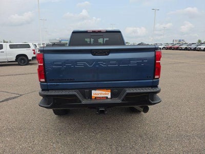 2026 Chevrolet Silverado 3500 HD Crew Cab Standard Box 4-Wheel Drive LT