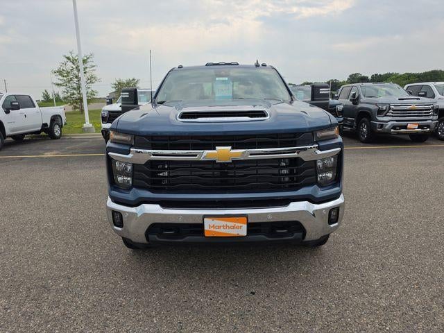 2026 Chevrolet Silverado 3500 HD Crew Cab Standard Box 4-Wheel Drive LT