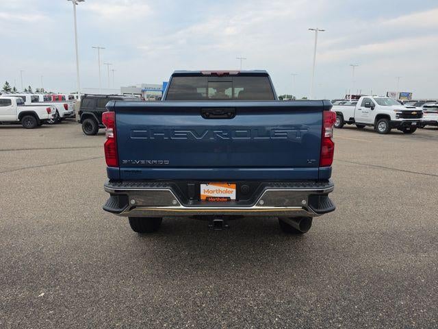 2026 Chevrolet Silverado 3500 HD Crew Cab Standard Box 4-Wheel Drive LT