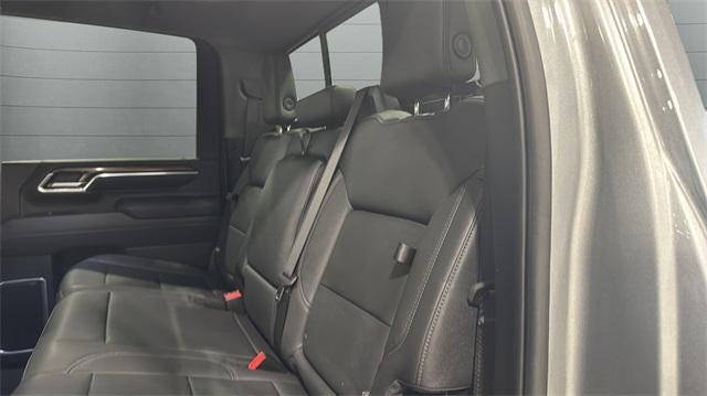 2025 Chevrolet Silverado 3500 HD Crew Cab Standard Box 4-Wheel Drive LT