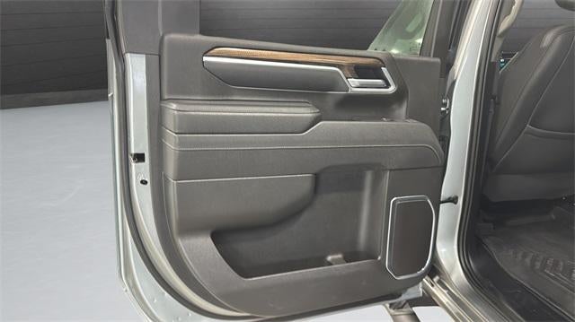 2025 Chevrolet Silverado 3500 HD Crew Cab Standard Box 4-Wheel Drive LT