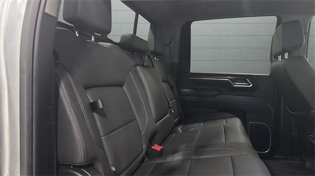 2025 Chevrolet Silverado 3500 HD Crew Cab Standard Box 4-Wheel Drive LT