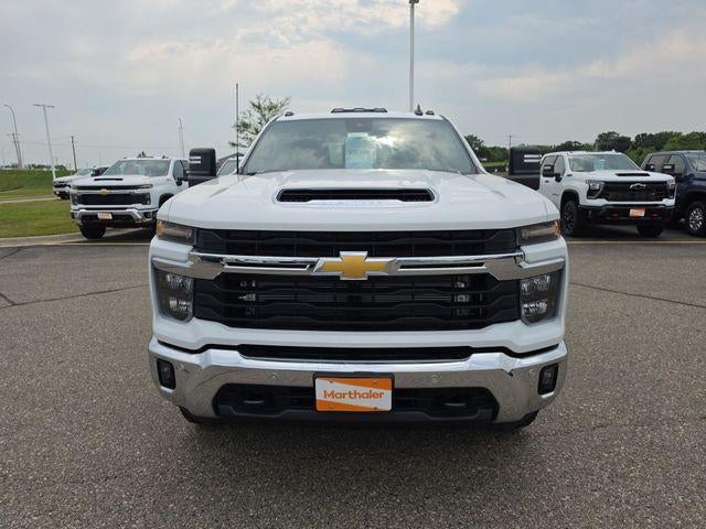 2026 Chevrolet Silverado 3500 HD Crew Cab Standard Box 4-Wheel Drive LT