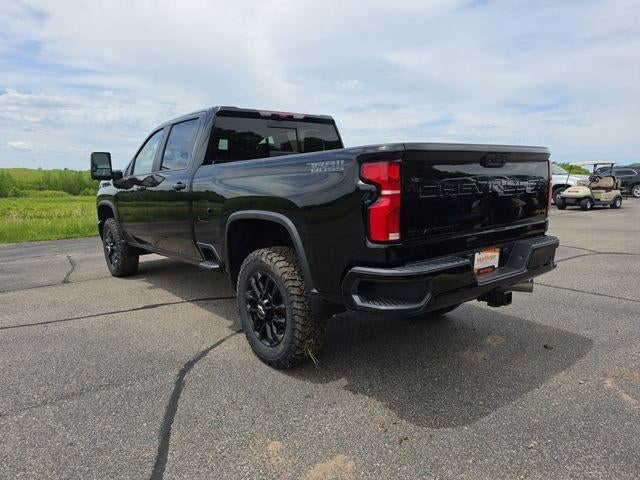 2026 Chevrolet Silverado 3500 HD Crew Cab Standard Box 4-Wheel Drive LT