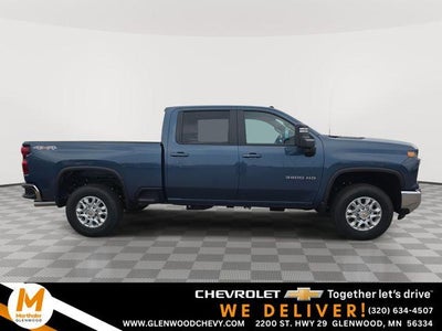 2026 Chevrolet Silverado 3500 HD Crew Cab Standard Box 4-Wheel Drive LT