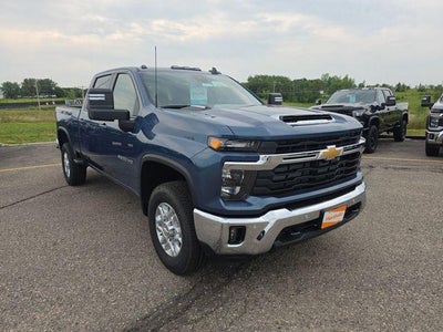 2026 Chevrolet Silverado 3500 HD Crew Cab Standard Box 4-Wheel Drive LT