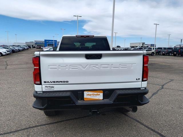 2026 Chevrolet Silverado 3500 HD Crew Cab Standard Box 4-Wheel Drive LT