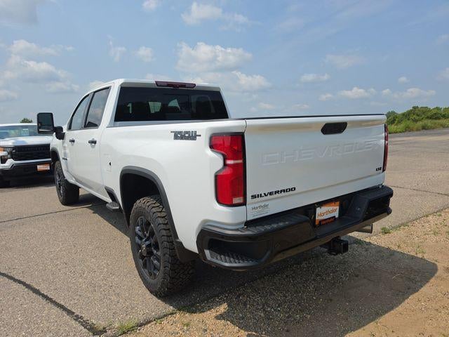 2026 Chevrolet Silverado 3500 HD Crew Cab Standard Box 4-Wheel Drive LTZ