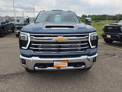 2026 Chevrolet Silverado 3500 HD Crew Cab Standard Box 4-Wheel Drive LTZ
