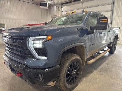 2025 Chevrolet Silverado 3500 HD Crew Cab Standard Box 4-Wheel Drive LTZ