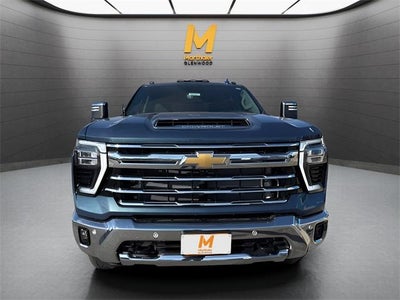 2026 Chevrolet Silverado 3500 HD Crew Cab Standard Box 4-Wheel Drive LTZ