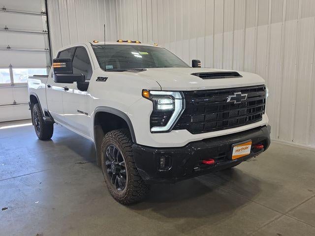 2026 Chevrolet Silverado 3500 HD Crew Cab Standard Box 4-Wheel Drive LTZ