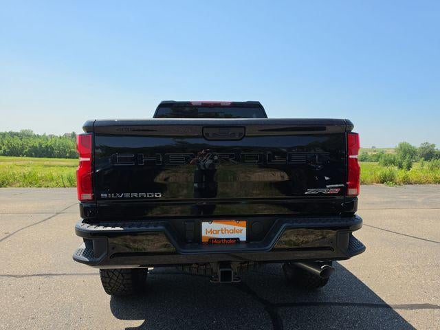 2026 Chevrolet Silverado 2500 HD Crew Cab Standard Box 4-Wheel Drive ZR2