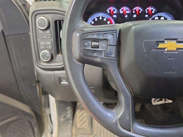 2024 Chevrolet Silverado 2500 HD Crew Cab Standard Box 4-Wheel Drive Custom