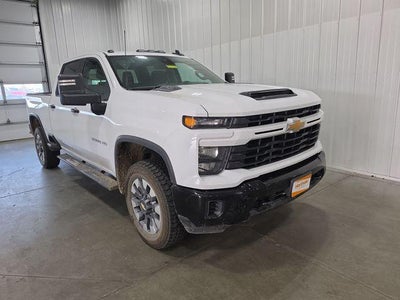 2024 Chevrolet Silverado 2500 HD Crew Cab Standard Box 4-Wheel Drive Custom