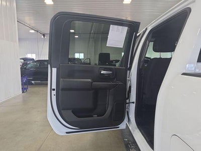 2024 Chevrolet Silverado 2500 HD Crew Cab Standard Box 4-Wheel Drive Custom