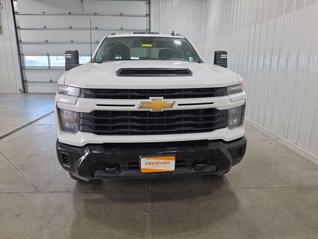 2024 Chevrolet Silverado 2500 HD Crew Cab Standard Box 4-Wheel Drive Custom