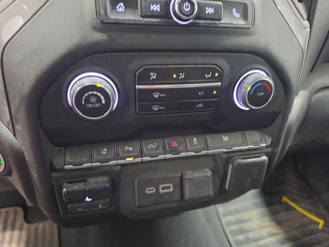 2024 Chevrolet Silverado 2500 HD Crew Cab Standard Box 4-Wheel Drive Custom