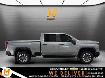 2024 Chevrolet Silverado 2500 HD Crew Cab Standard Box 4-Wheel Drive Custom