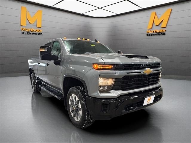 2024 Chevrolet Silverado 2500 HD Crew Cab Standard Box 4-Wheel Drive Custom